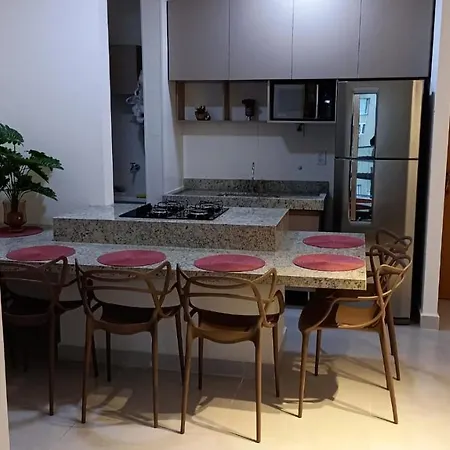 Apartamento completo na Praia Grande - Ubatuba-2